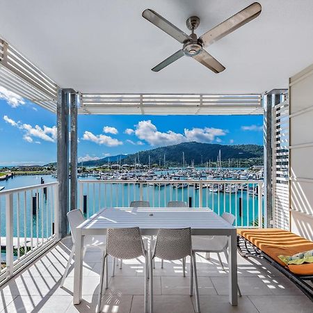 Apartmán Seas The Day At The Marina Airlie Beach Exteriér fotografie