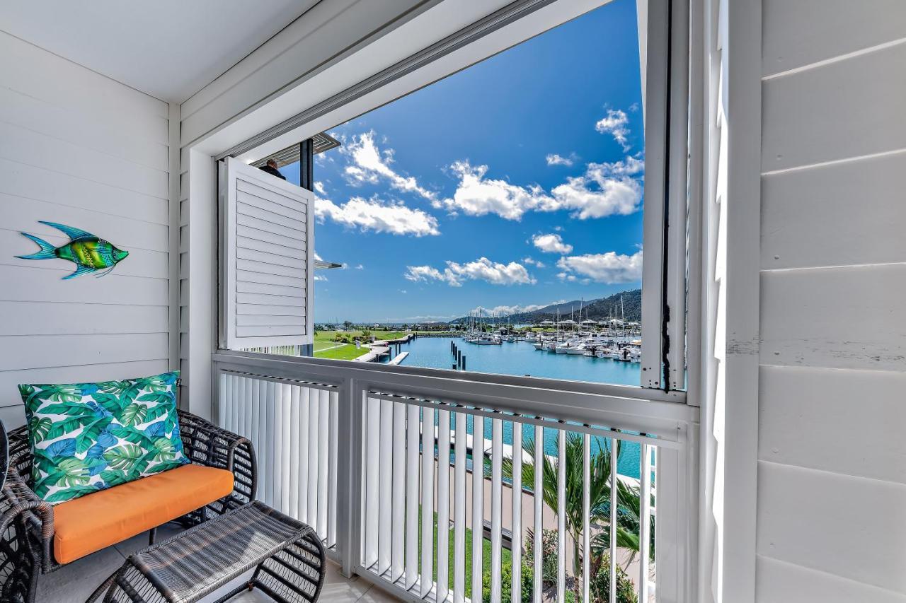 Apartmán Seas The Day At The Marina Airlie Beach Exteriér fotografie